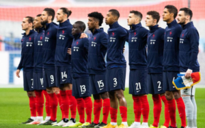 Phân Tích Chiến Thuật: Sự Thực Dụng Đỉnh Cao Và "Tốc Độ Ánh Sáng"