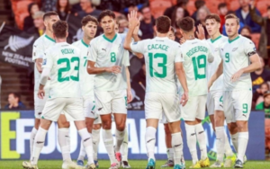 4. Nhận định chiến thuật: Kỹ thuật lắt léo đối đầu Bóng bổng truyền thống