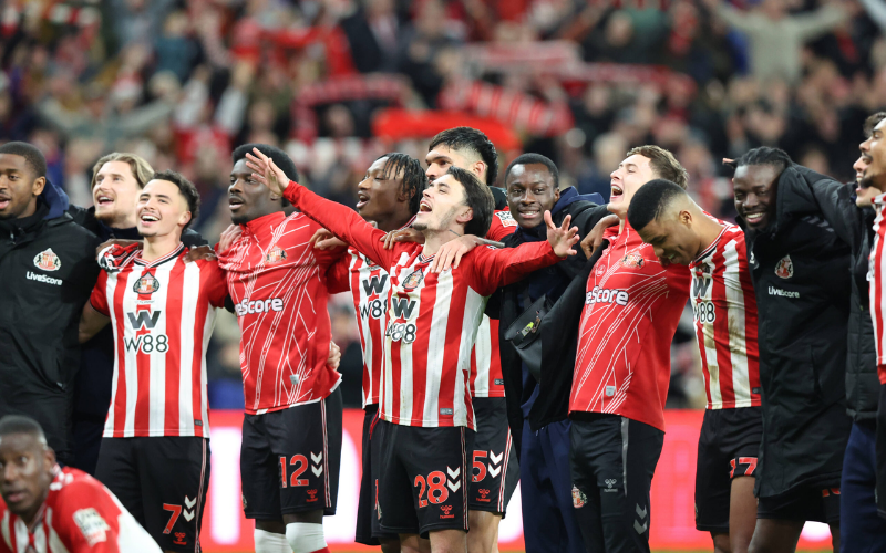 Sunderland nhiều khả năng sẽ lựa chọn cách tiếp cận thực dụng