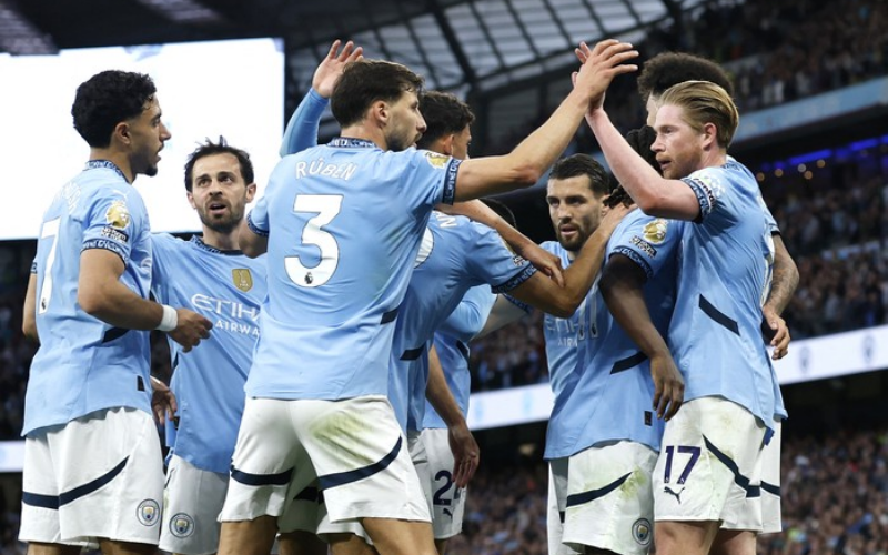 Sự tiến hóa của kiểm soát bóng và pressing tầm cao