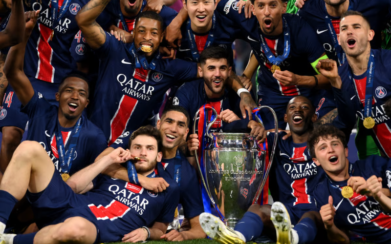 Paris Saint-Germain vẫn đang duy trì vị thế dẫn đầu tại Ligue 1