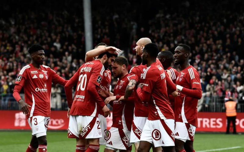 Stade Brestois đang vững vàng trong top 4 của Ligue 1
