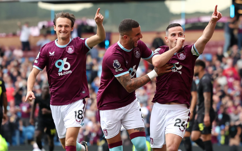 Vị thế của Burnley hiện nay là một đội bóng "nhỏ nhưng có võ"