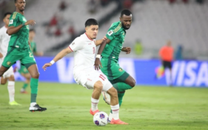 Với triết lý bóng đá rực lửa của Marcelo Bielsa, Uruguay không chỉ biết phòng ngự lỳ lợm mà còn tấn công cực kỳ dồn dập.