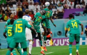 Phía bên kia chiến tuyến, Senegal không còn là cái tên xa lạ đối với người hâm mộ bóng đá Pháp
