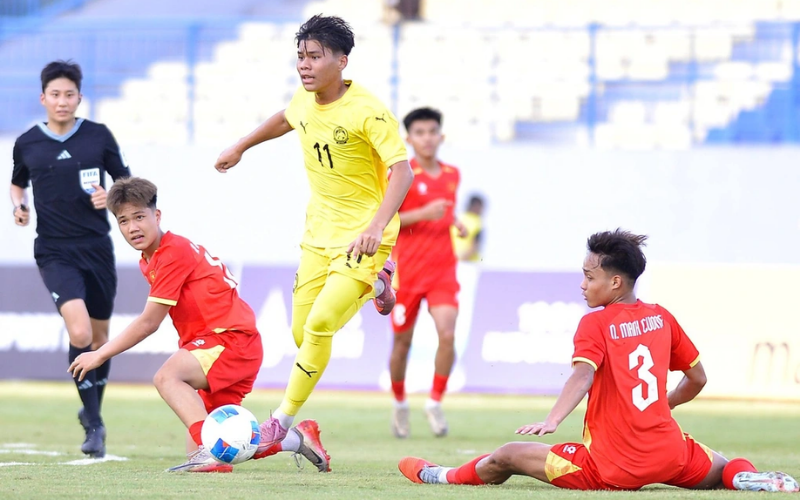 U17 Việt Nam kiểm soát toàn diện từ đầu đến cuối