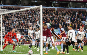 Aston Villa thường tận dụng tốt tốc độ và khả năng tạt bóng, trong khi Fulham khai thác không gian ở hai biên