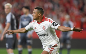 Khoảnh khắc quyết định của Alexis Sánchez ở phút 64 cho Sevilla