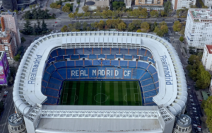 Bernabéu luôn đòi hỏi các siêu sao phải chứng minh tinh thần chiến đấu
