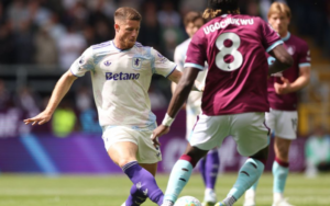 Aston Villa vẫn không thể bảo vệ lợi thế trước Burnley