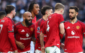 Man United sẽ có nhiều cơ hội hơn để khai thác khoảng trống.