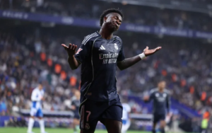 Vinicius Junior lập cú đúp cho Real Madrid