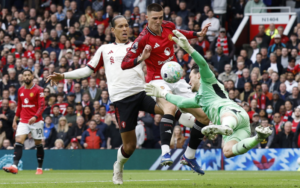 Sự thiếu chính xác trong các pha dứt điểm khiến Liverpool không thể tạo ra lợi thế cần thiết