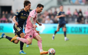 Philadelphia Union lại tạo cú sốc ngay sau tiếng còi khai cuộc