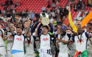 Nếu Tottenham hoàn thành mục tiêu trụ hạng, mùa giải này có thể trở thành một trong những chương kỳ lạ nhất lịch sử đội bóng.