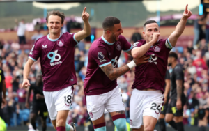 Burnley FC gần như không còn nhiều khoảng trống cho sự thận trọng