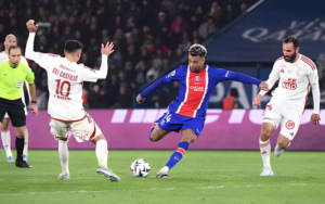 PSG thắng Brest nhưng vẫn không tạo ra cảm giác áp đảo như kỳ vọng của người hâm mộ.