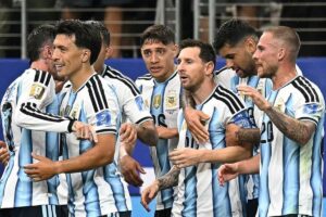 Argentina đấu với Áo: Messi lập cú đúp lịch sử, Argentina giành vé vào vòng knock-out World Cup 2026