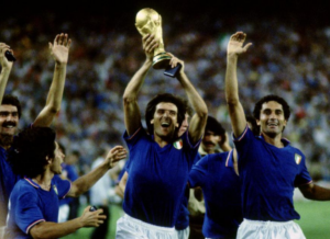 World Cup 1982: Kỳ World Cup khiến FIFA phải thay đổi mãi mãi