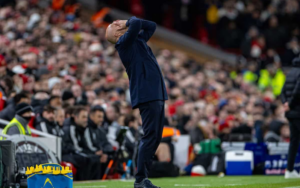 Liverpool có giai đoạn mất điểm liên tiếp trước những đội bóng nằm nửa dưới bảng xếp hạng
