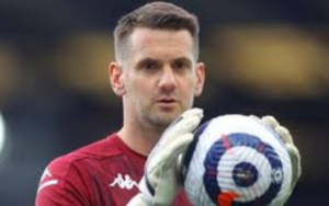 Tom Heaton Là Ai? Hành Trình Của Thủ Môn Gạo Cội Và Biểu Tượng Lòng Trung Thành tại MU